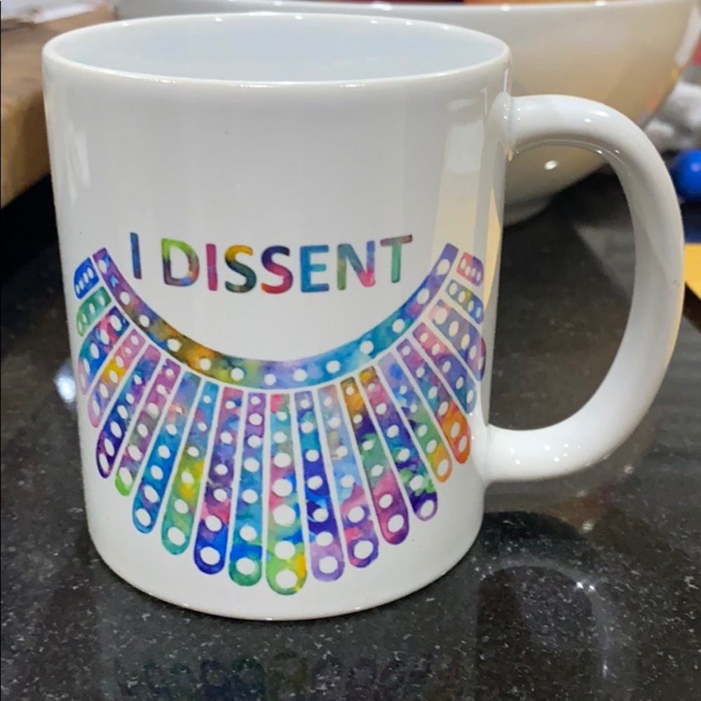 “I Dissent” coffee mug